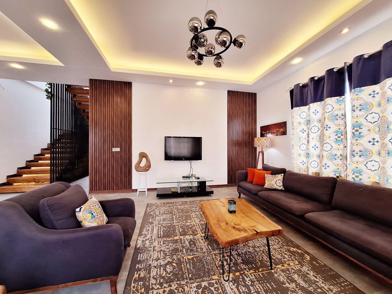 ویلای  مدرنا