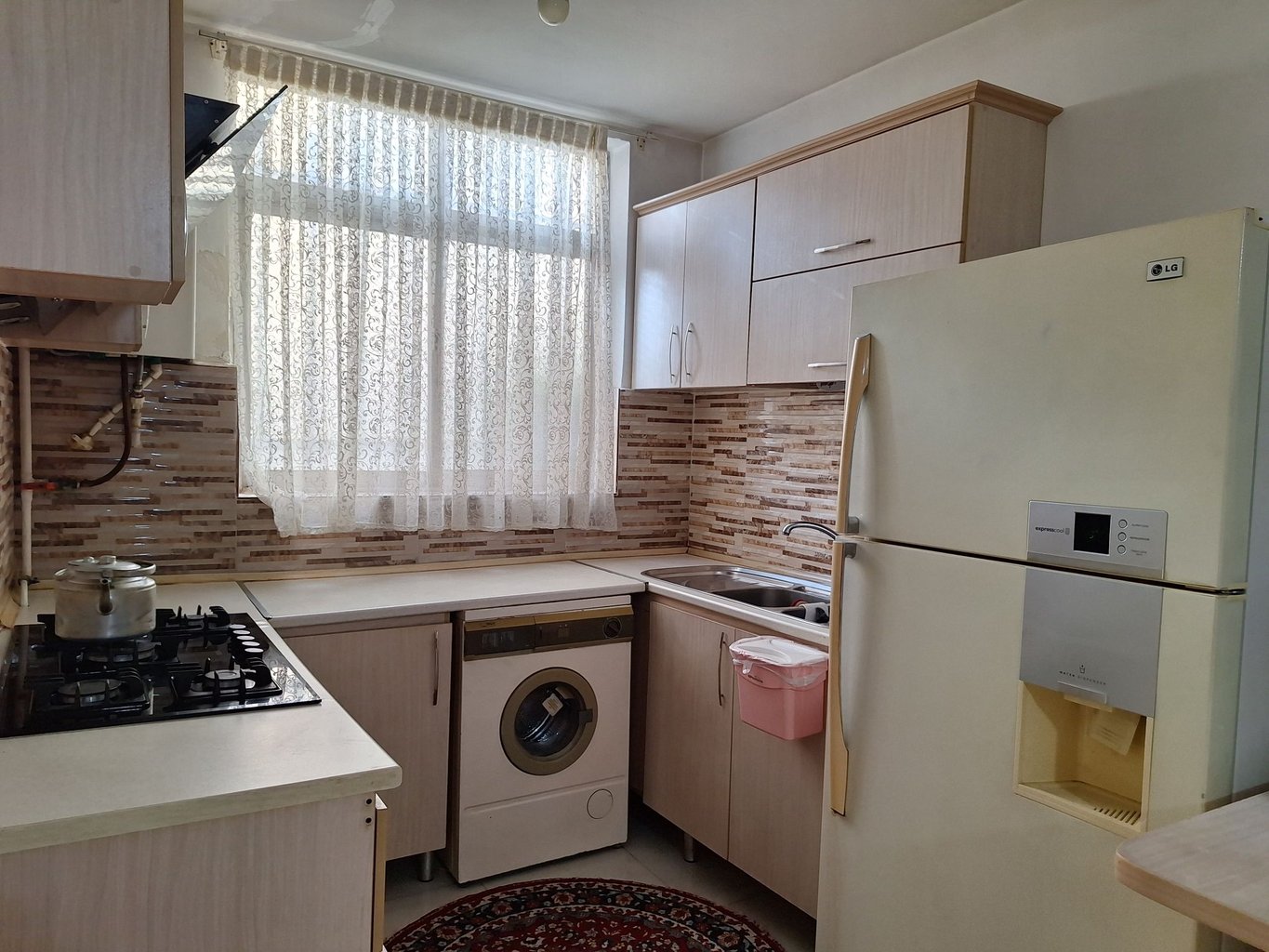 سوئیت یک خوابه پورحسنی ۱۶