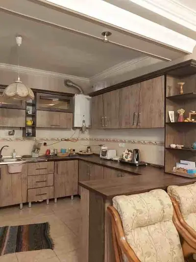 آپارتمان دوخوابه دوست و آشنا