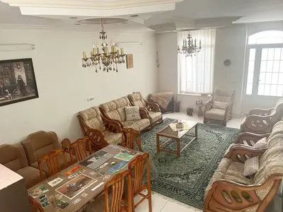 آپارتمان دوخوابه دوست و آشنا