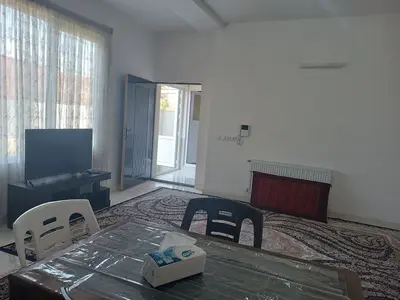 آپارتمان یک خوابه روستایی کوشالشاد