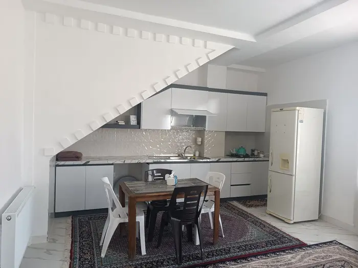 آپارتمان یک خوابه روستایی کوشالشاد