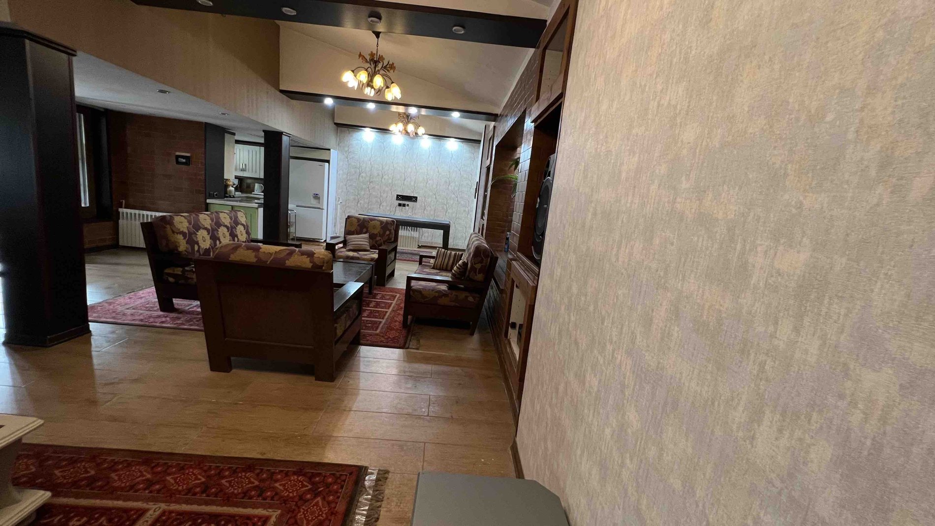 ویلا دوخوابه استخردار آبگرم  نشاط