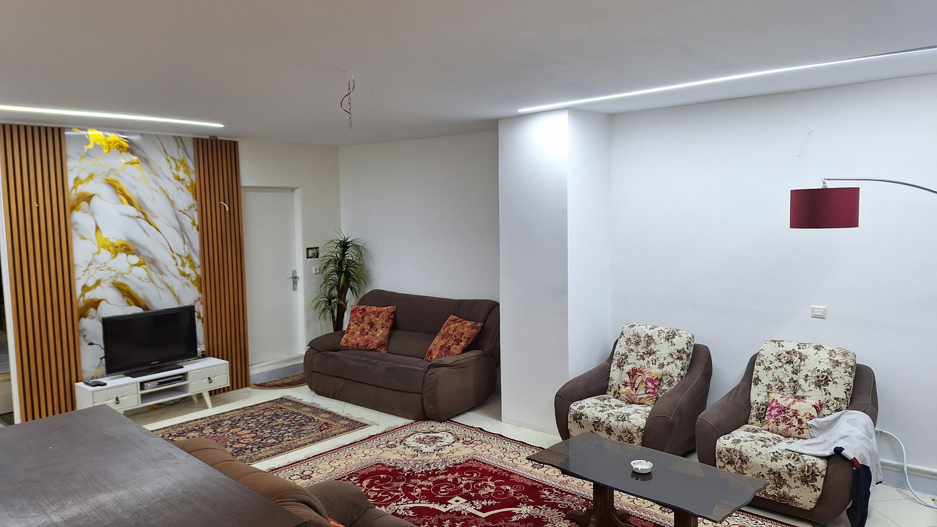 آپارتمان دوخواب اسکندری نواب