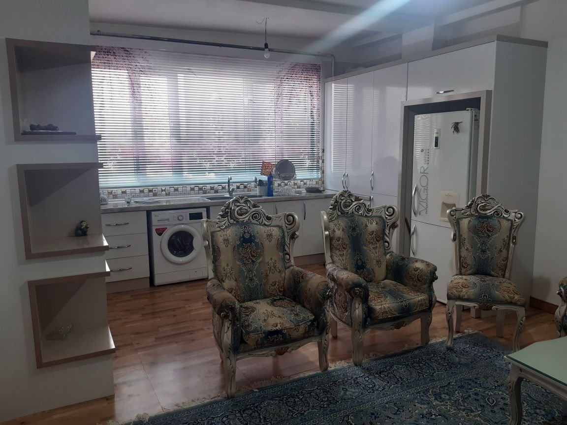 آپارتمان دوخوابه عالی قاپو 1