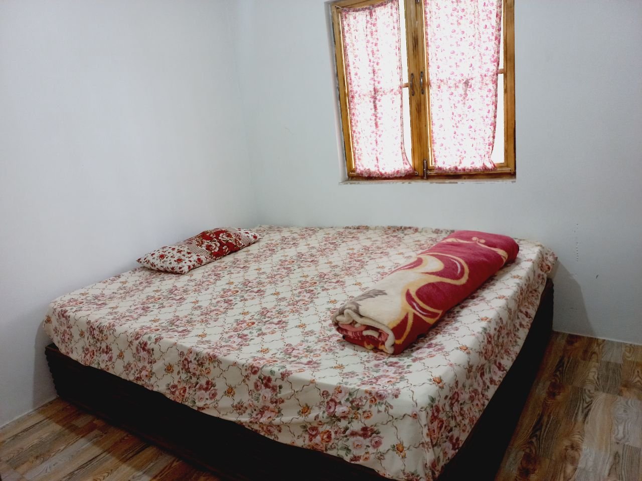 دوخوابه جنگلی پسرشجاع