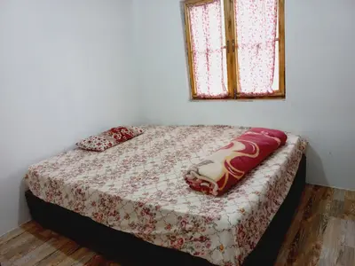 کلبه دوخوابه جنگلی پسرشجاع