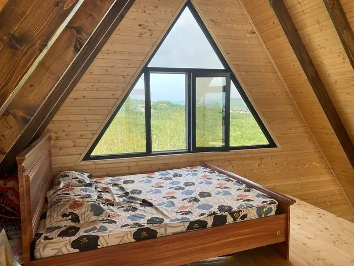 کلبه دوخوابه چوبی آرمو