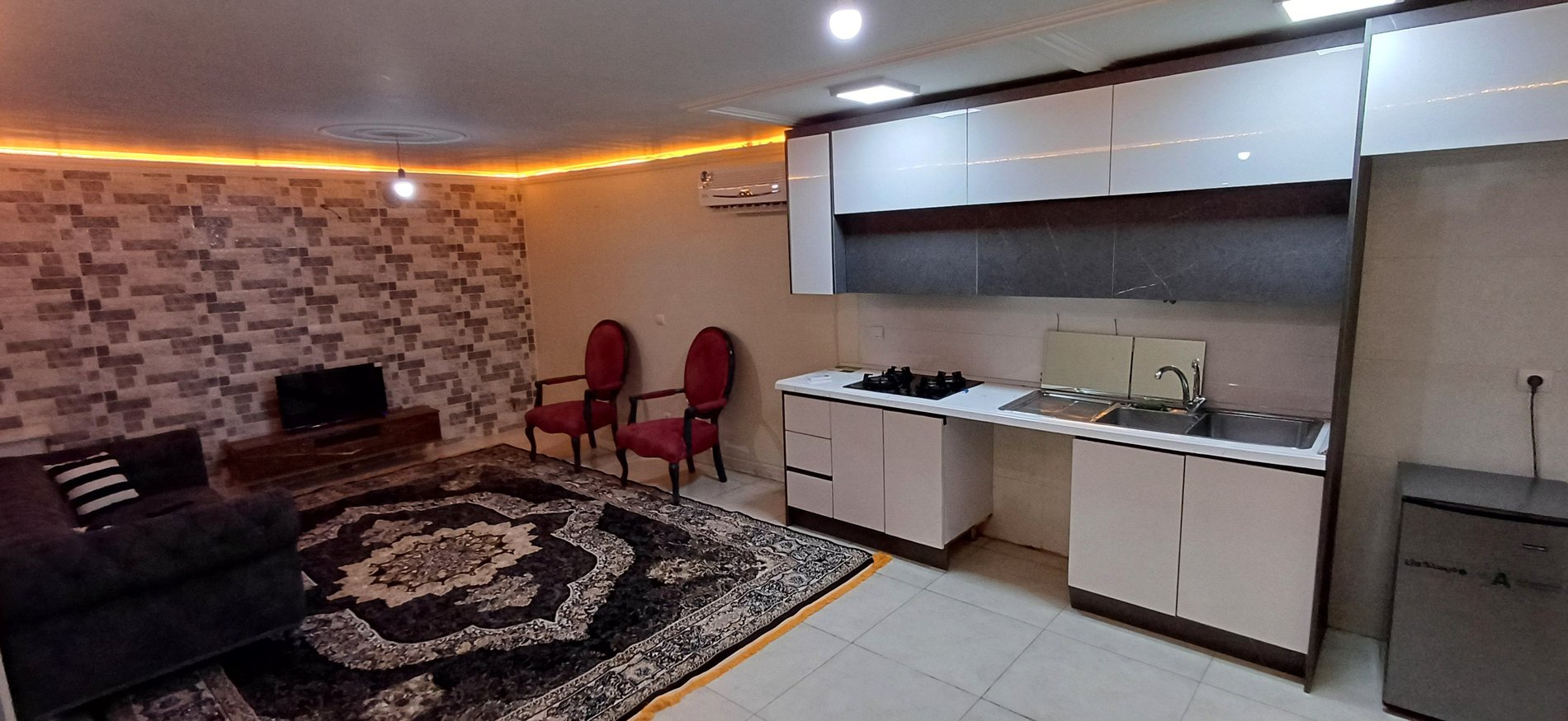 آپارتمان دوخوابه خوش بوستان