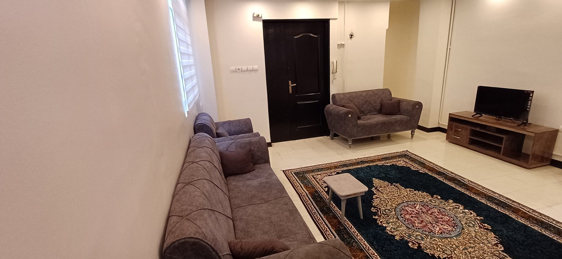 یک خوابه ترکمان زربافیان ۱ نواب