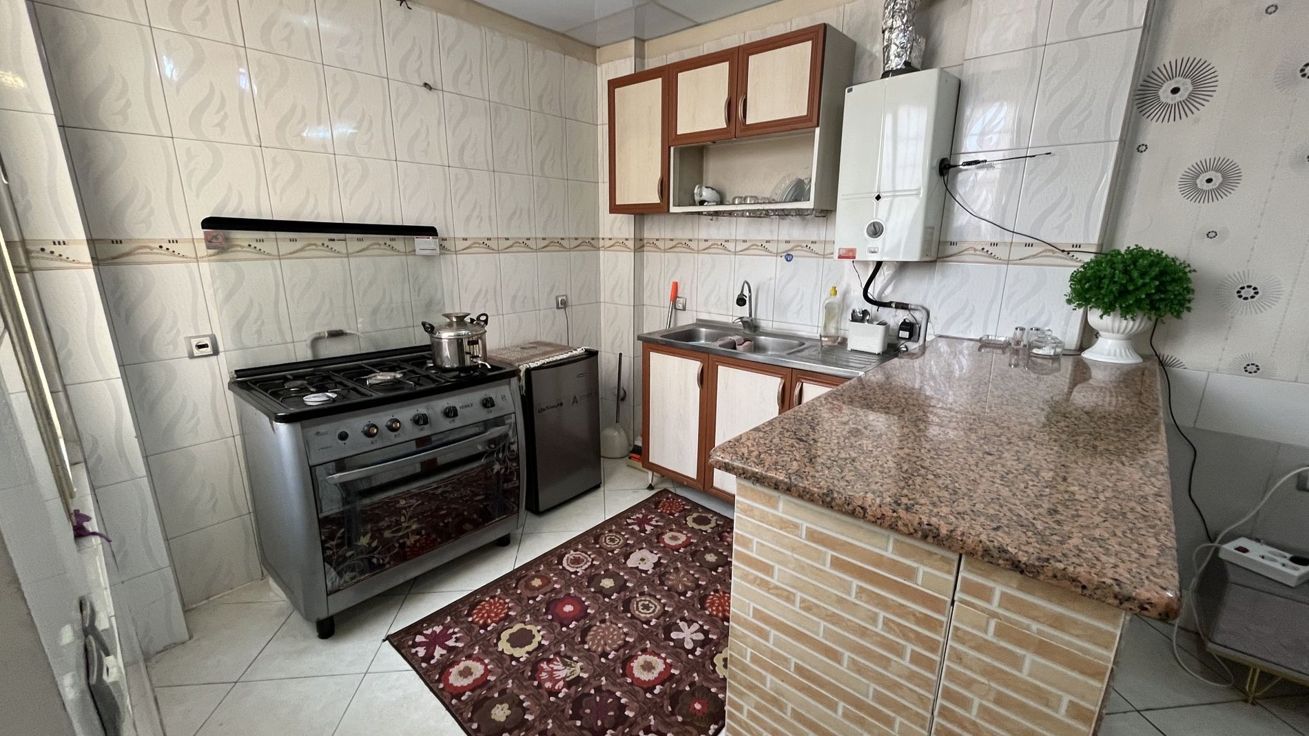 آپارتمان یک خوابه کارگرجنوبی زربافیان