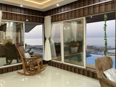 ویلا چهارخوابه ساحلی استخردار آبگرم ماهور