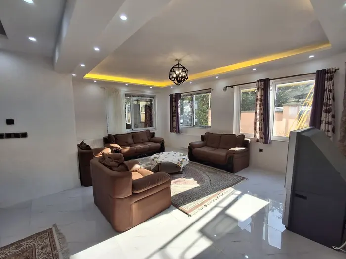 ویلا چهارخوابه ساحلی استخردار آبگرم ماهور