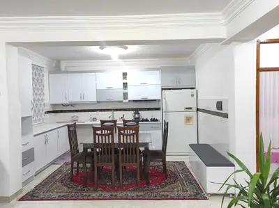 ویلا دوخوابه سرسبز گلها