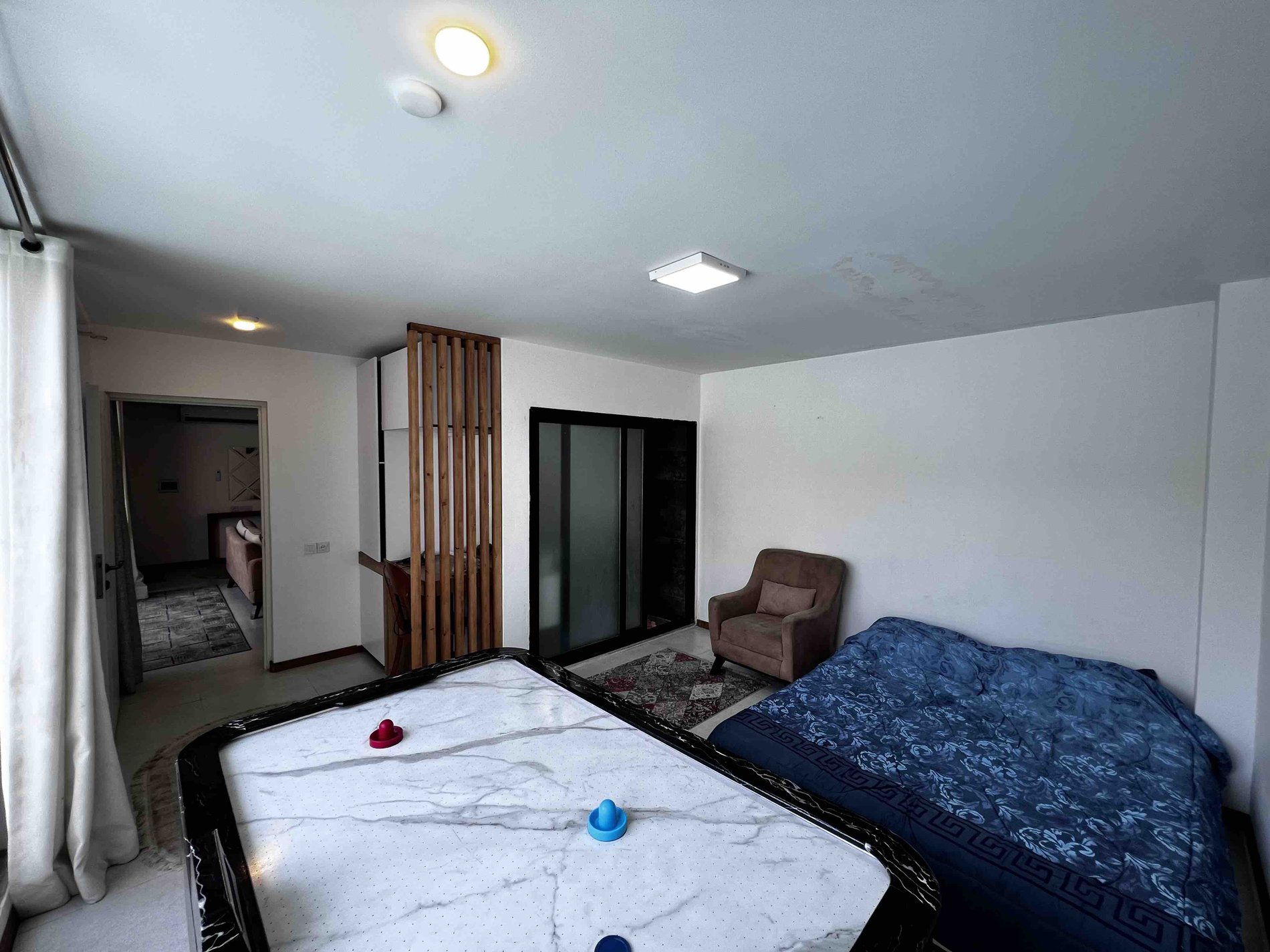 ویلا یک خوابه استخردار آبگرم دریا 3