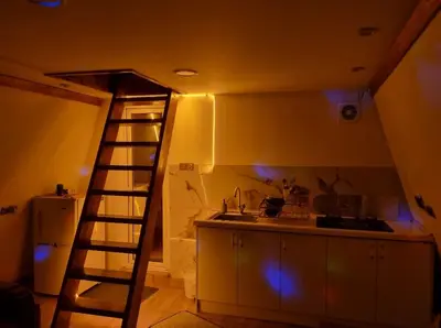 کلبه یک خوابه سوئیسی رایمون