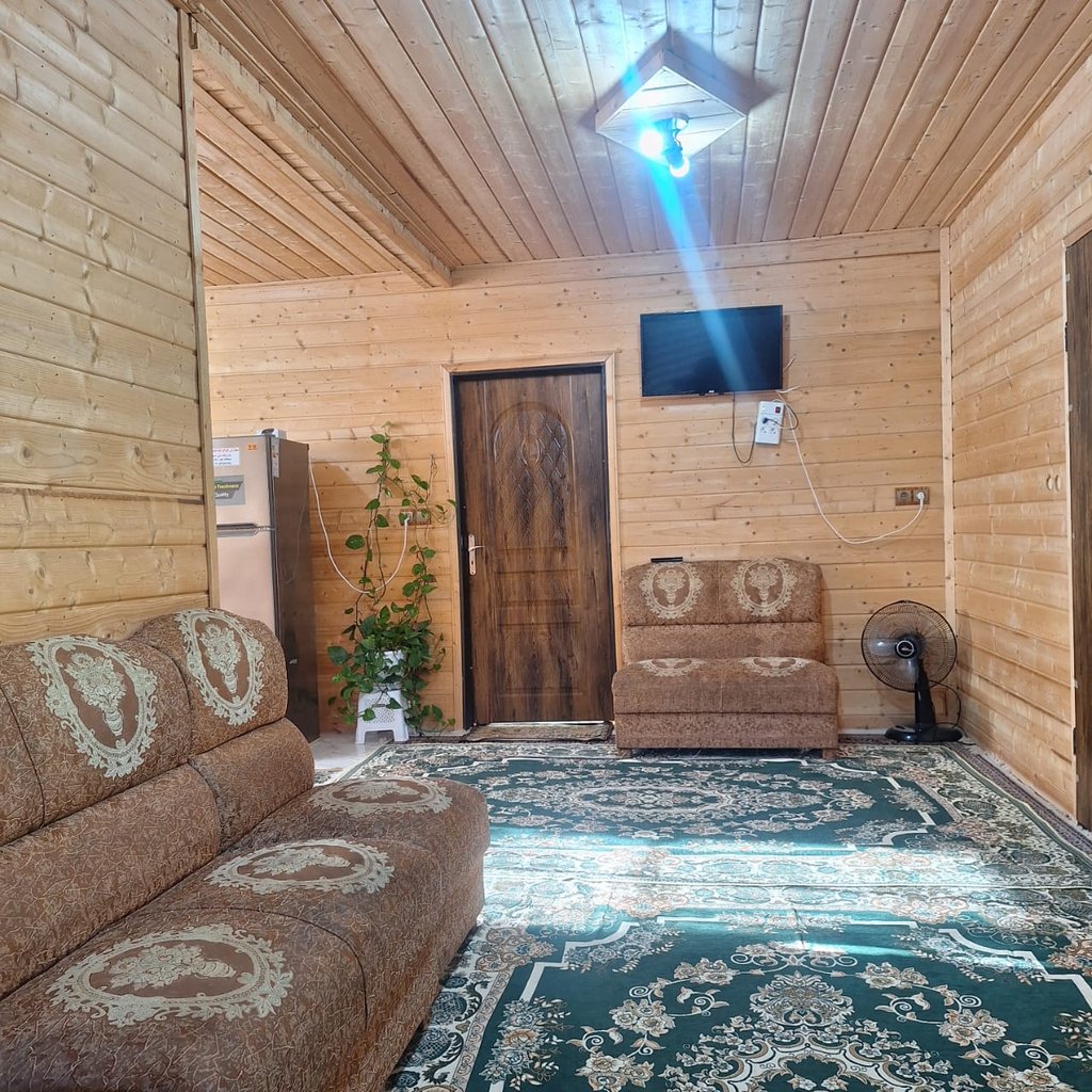 یک خوابه چوبی رژه 1