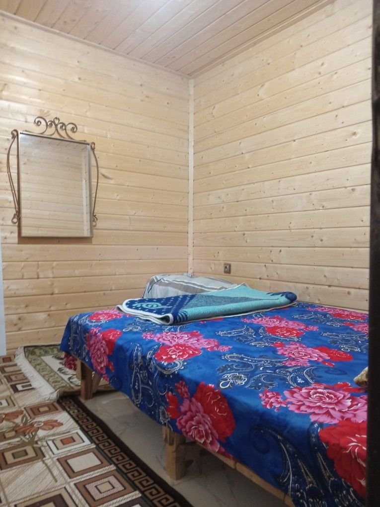 یک خوابه چوبی رژه 1