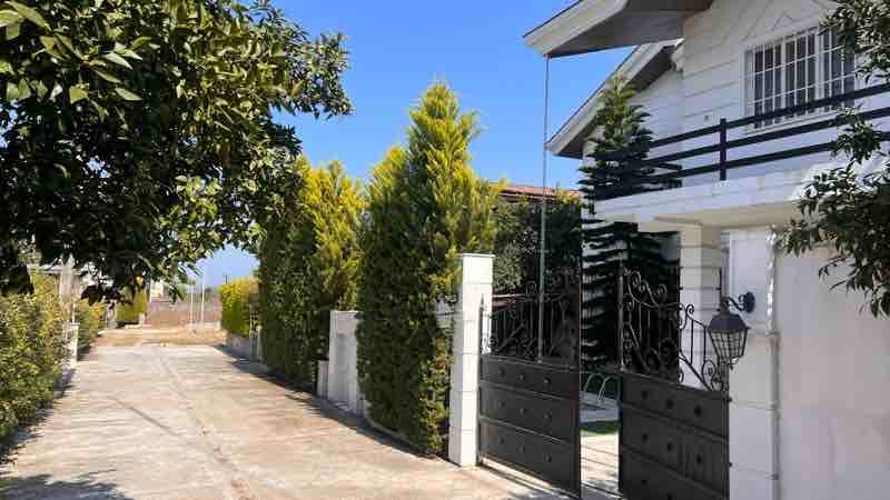 ویلا سه خوابه استخردار یاس سپید