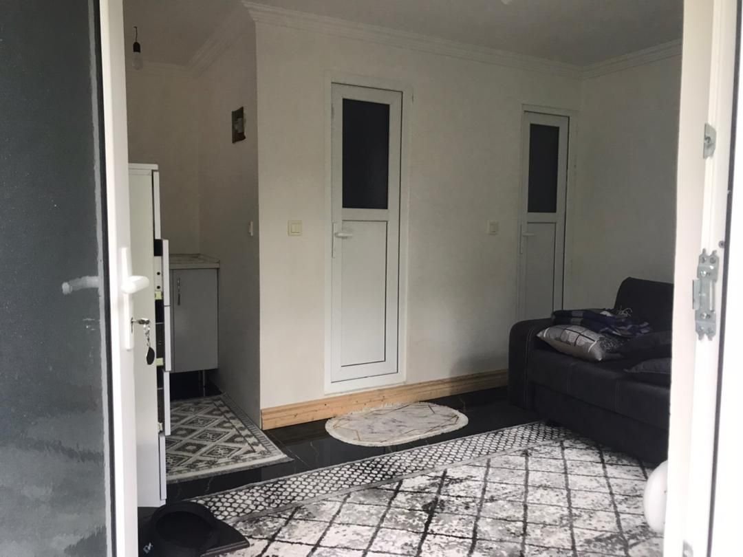 سوئیت فلت فانوس