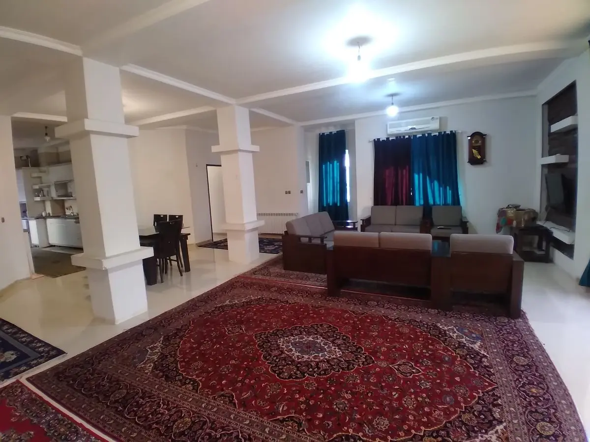 ویلا دوخوابه شیشه ای