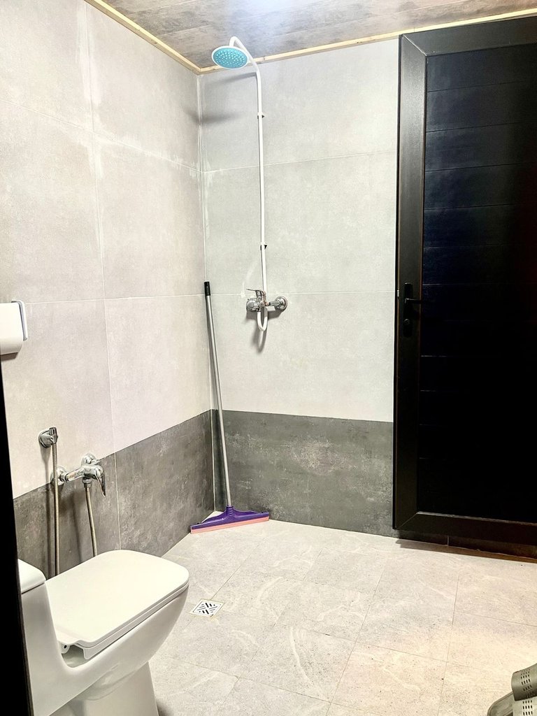 کلبه سوییسی استخردار آبگرم نسیم 4