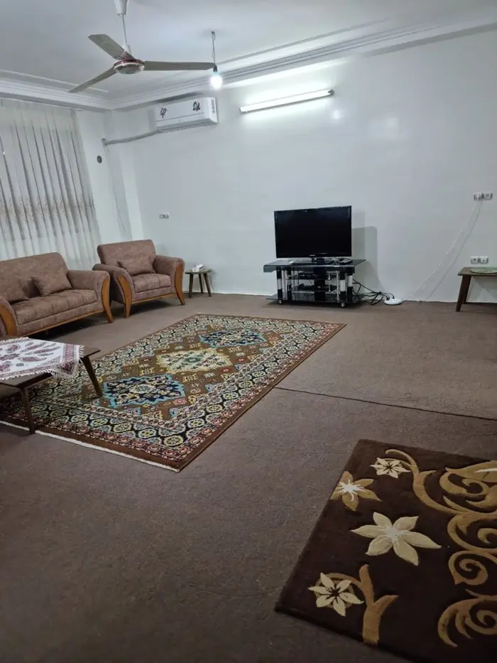 آپارتمان دوخوابه روشنا