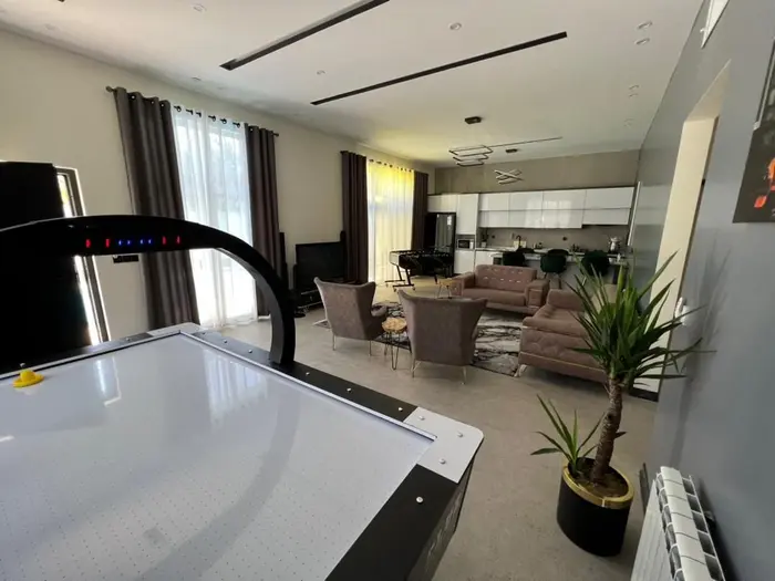 ویلا دوخوابه استخردار آبگرم موناکو