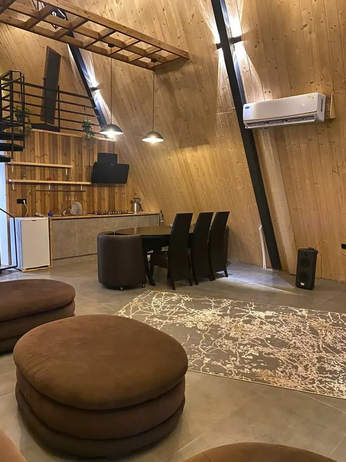 کلبه دو خوابه استخردار آبگرم ایران زمین