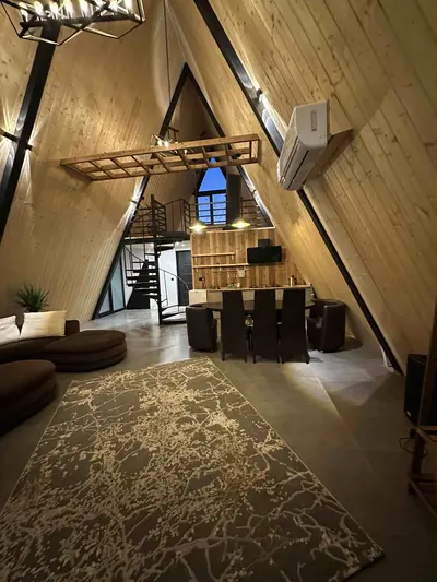 کلبه دو خوابه استخردار آبگرم ایران زمین