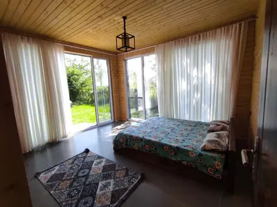 کلبه دوخوابه سوئیسی آرامش 1