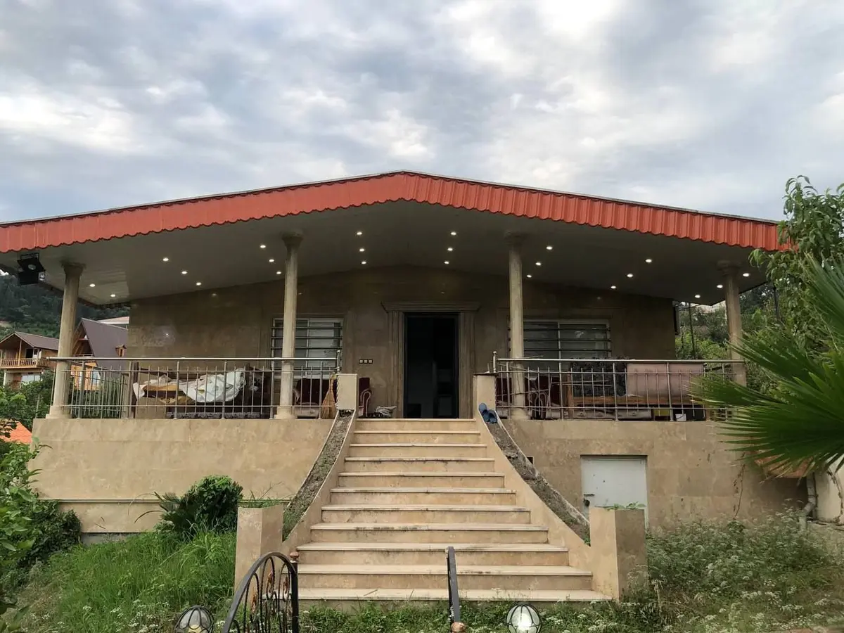 ویلا دوخوابه جنگلی ماهسون - نمای روز