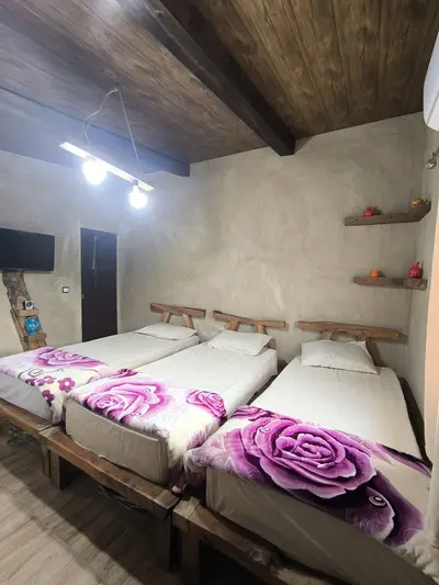 بومگردی تی تی تگن - واحد تِلکا