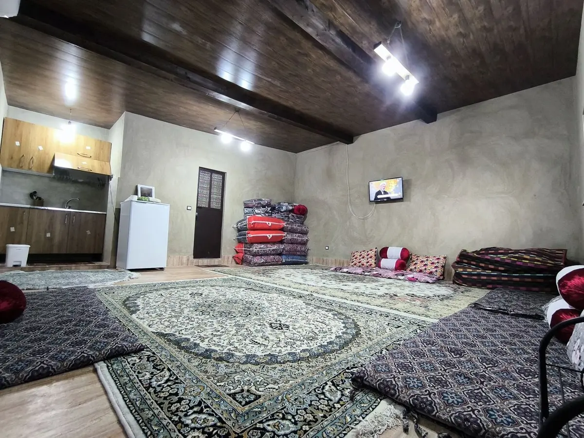 بوم گردی تی تی تگن - واحد مَلَچ - فضای داخل