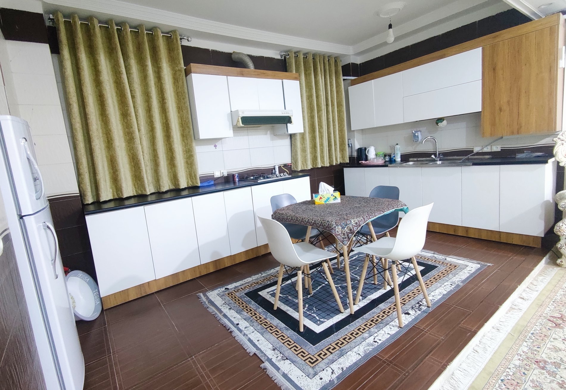 آپارتمان دوخوابه آیلین 1