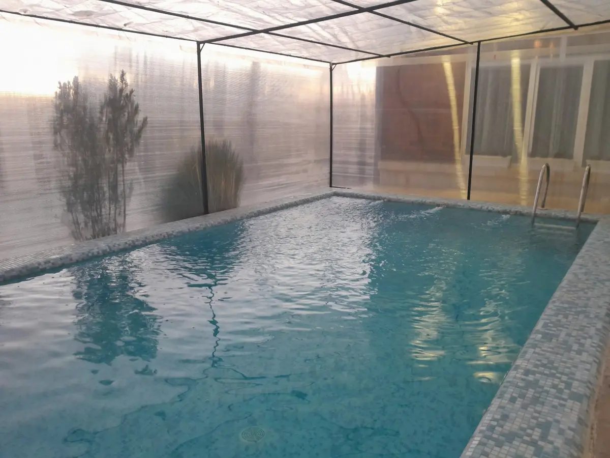 ویلا دوخوابه استخردار آبگرم قلعه گلها