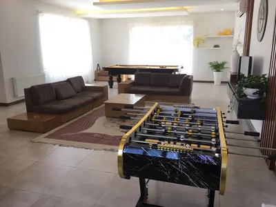 ویلا دوخوابه استخردار آبگرم قلعه گلها