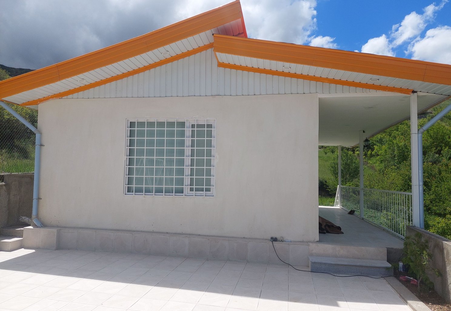 ویلا یک خوابه کوهستانی اسدی