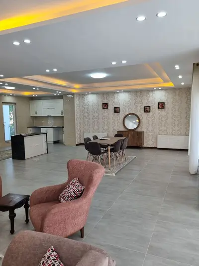 آپارتمان سه خوابه رادیو دریا ۲