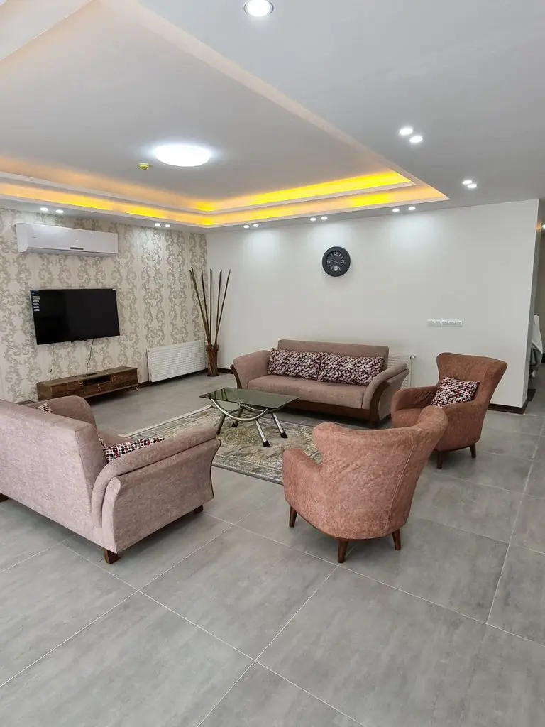 آپارتمان سه خوابه رادیو دریا ۱