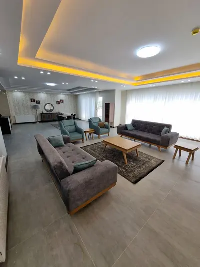 آپارتمان سه خوابه رادیو دریا ۴