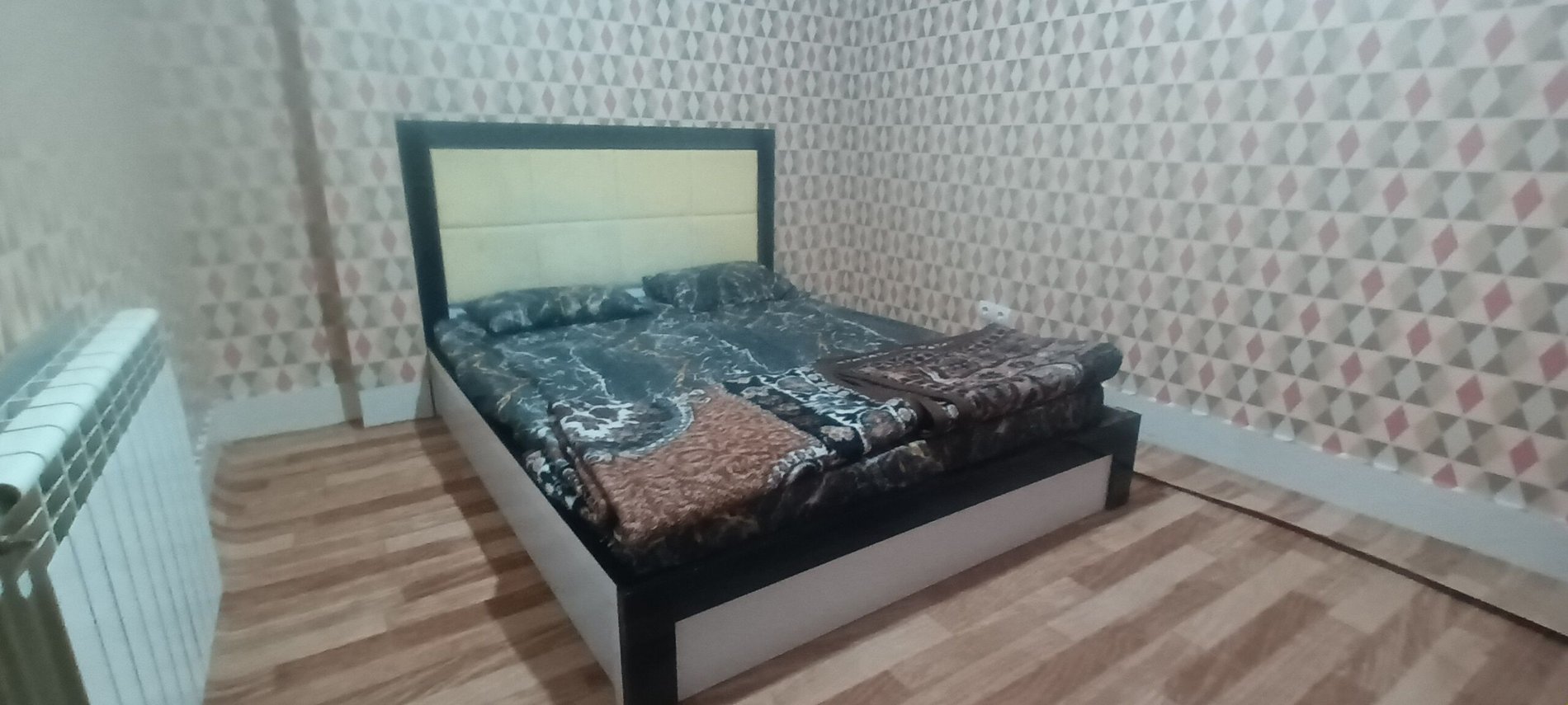 سوئیت یک خوابه میرزالو واحد ۲