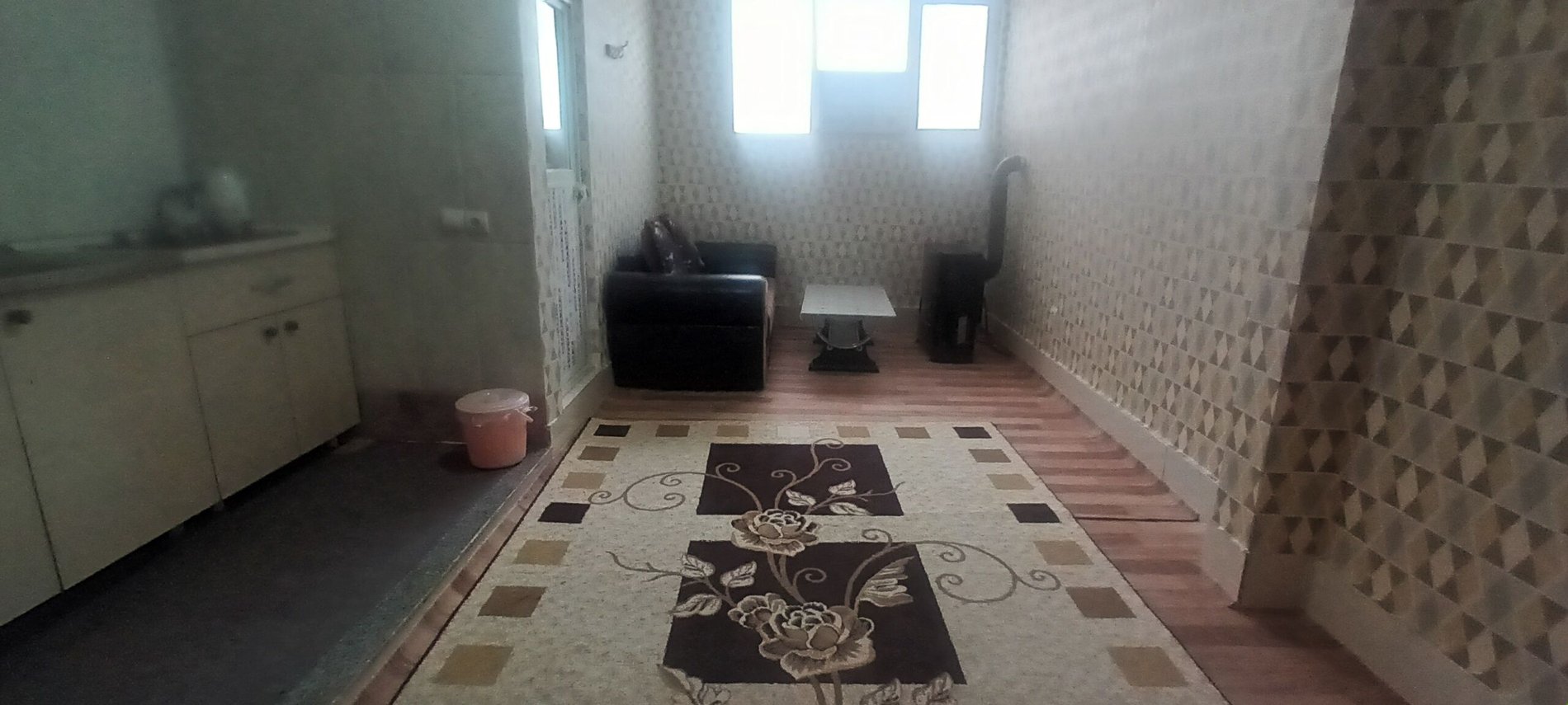 یک خوابه میرزالو واحد ۲