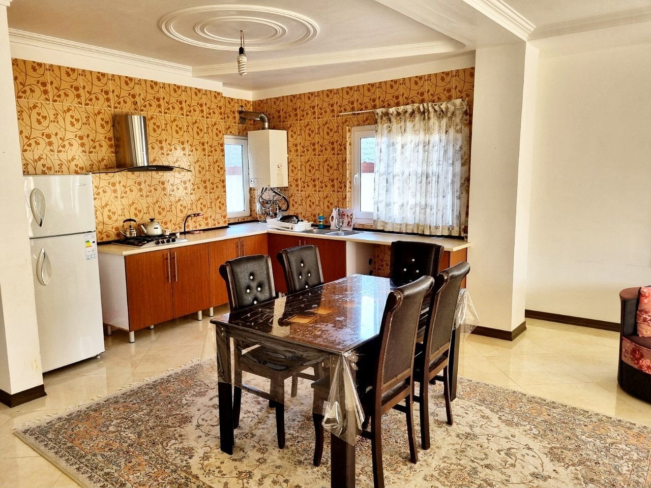 دوخوابه جنگلی گل یشم