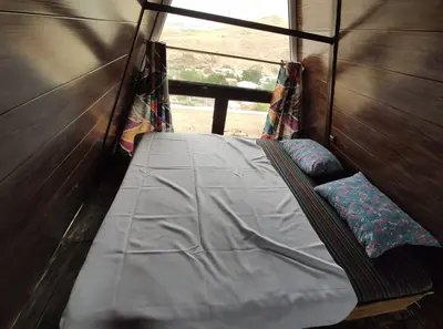 بومگردی عمارت اوغول جان - واحد کلبه سوئیسی