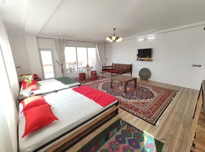 بومگردی عمارت اوغول جان - واحد سنتی