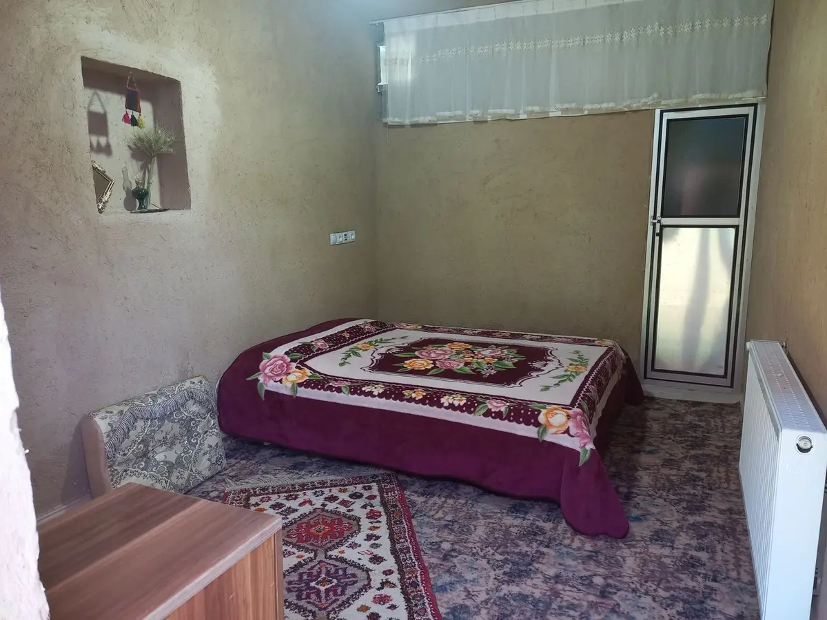 مسافرخانه پارسه گاد - واحد بات راک تاش