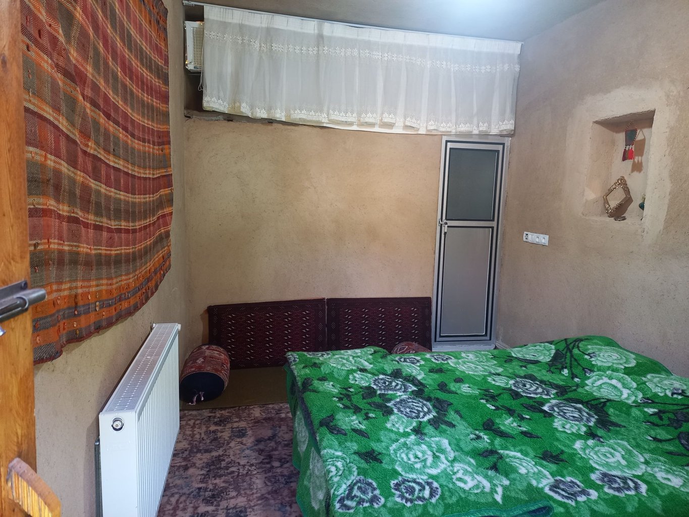 پارسه گاد - واحد تچر