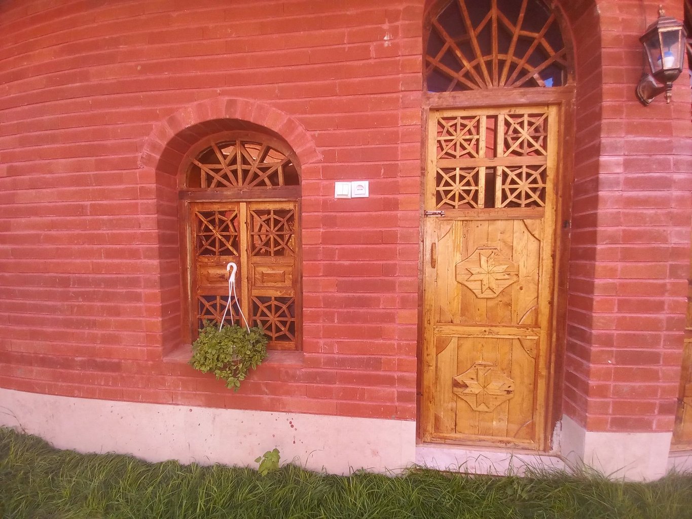 مسافرخانه پارسه گاد - واحد هدیش