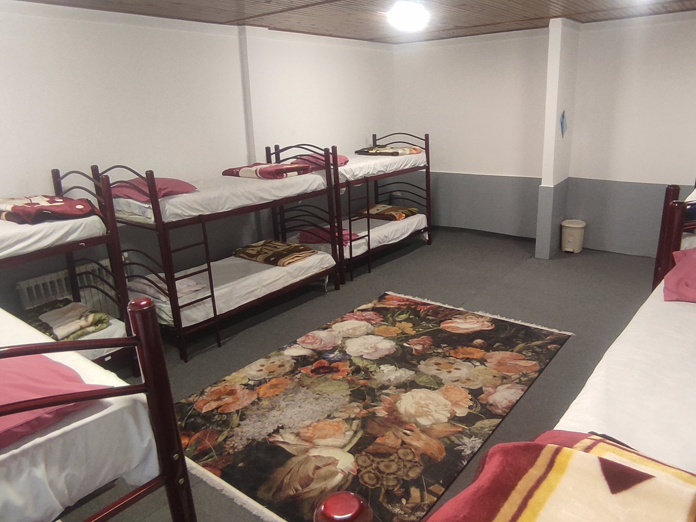 مجتمع اقامتگاهی امام رضا علیه السلام - واحد 6